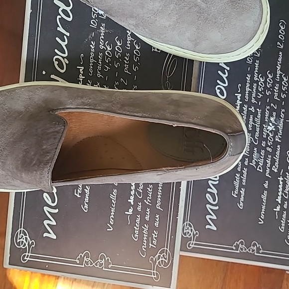 Sofft Slip on shoes - Picture 6 of 8